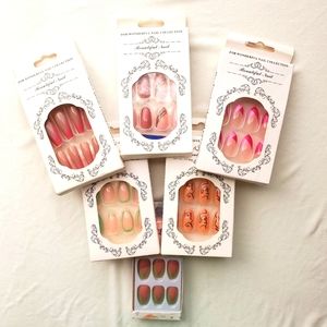 Press On Nails (Lot of 6)